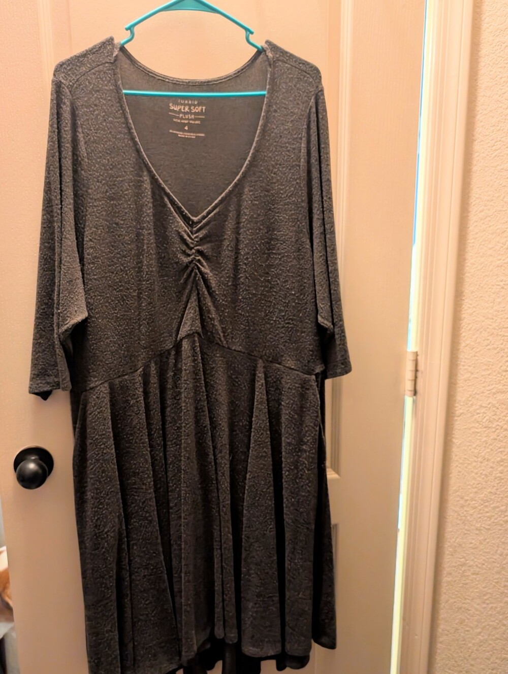 torrid Olive Green V-Neck Ruched Super Soft Knit Midi Dress 4x